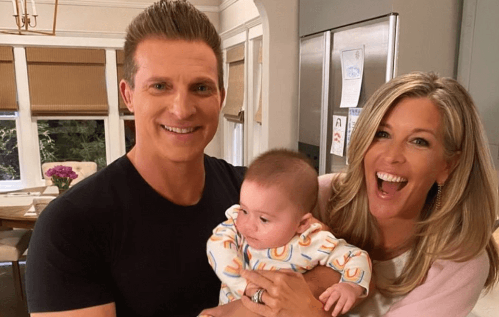 ABC 'General Hospital' Spoilers: Laura Wright (Carly Corinthos) Misses Baby Donna – Can’t Wait To Get Back To Work On ABC Set