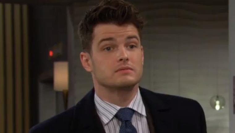 ‘The Young And The Restless’ Spoilers: Kyle Abbott (Michael Mealor) Needs To Come Clean! Claim His Son Harrison!