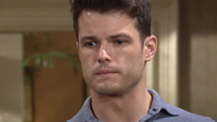 ‘The Young And The Restless’ Spoilers: DNA Switch Theory - Theo Vanderway (Tyler Johnson) Vs. Kyle Abbott (Micheal Mealor)?
