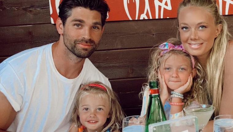 ‘The Young And The Restless’ Spoilers: Melissa Ordway's (Abby Newman) Husband & Daughter Sing Together In Adorable Video