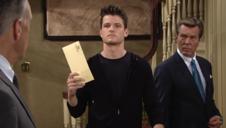 ‘The Young And The Restless’ Spoilers: What If Kyle Abbott (Michael Mealor) IS The Father And Gets Custody? - Moves To Be With Summer Newman (Hunter King)