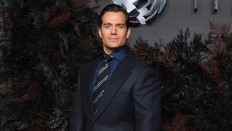 Henry Cavill Speaks About Netflix's 'The Witcher' Season 2 And The Idea Of Being James Bond!