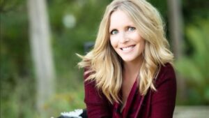 'The Young And The Restless' Spoilers: Help Celebrate Lauralee Bell's Birthday! - Send Her Birthday Wishes!
