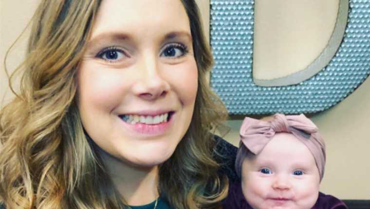 'The Duggars' Spoilers: Anna Duggar Seems To Be Happy With Friends