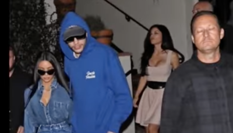 Kim Kardashian And Pete Davidson Pictured On A Double Date With Jeff Bezos And His Wife Lauren Sanchez