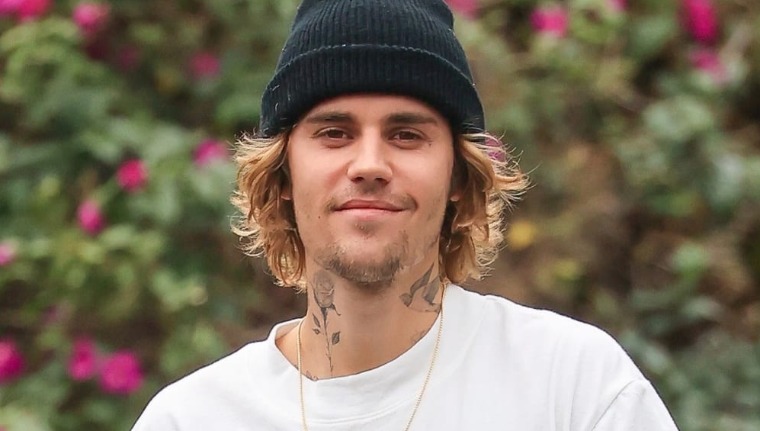 Justin Bieber Says His Fans Are Giving Him Strength While Dealing With His Paralysis Issue