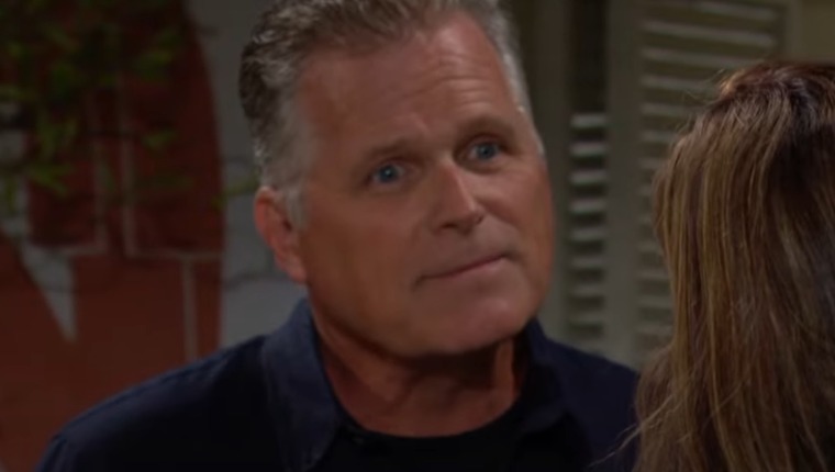 'The Young And The Restless' Spoilers: Fans React To Ashland Locke (Robert Newman) THREATENING Victoria Newman (Amelia Heinle)