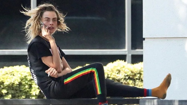 Cara Delevingne In Dire Need Of Rehab And Therapy, According To Friends