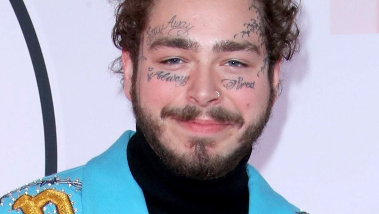 Post Malone Forced To Cancel Boston Show From Aftermath Of TERRIBLE Fall Onstage, Returns To The Hospital