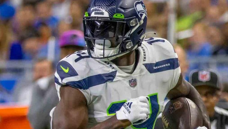 Seattle Seahawks WR D.K. Metcalf Bathroom Emergency, Rides Cart Off The Field