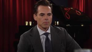 'The Young And The Restless' Spoilers: Billy Abbott (Jason Thompson) SIZZLING REUNION With Victoria Newman (Amelia Heinle)