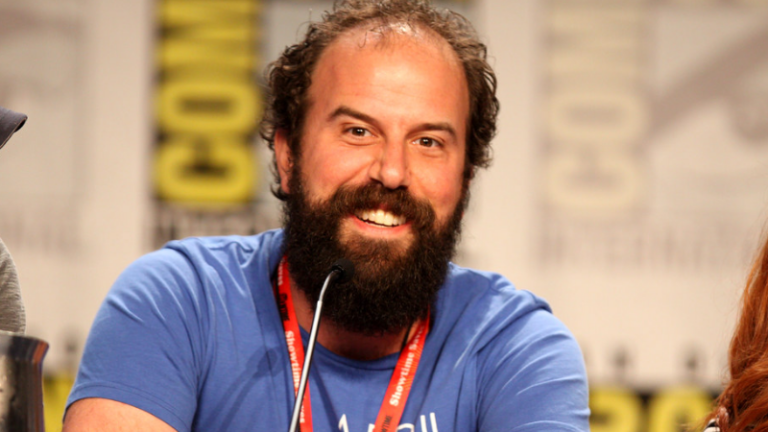 'Stranger Things' Co-Star Brett Gelman DEFENDS Noah Schnapp's Comments On Israel Hamas