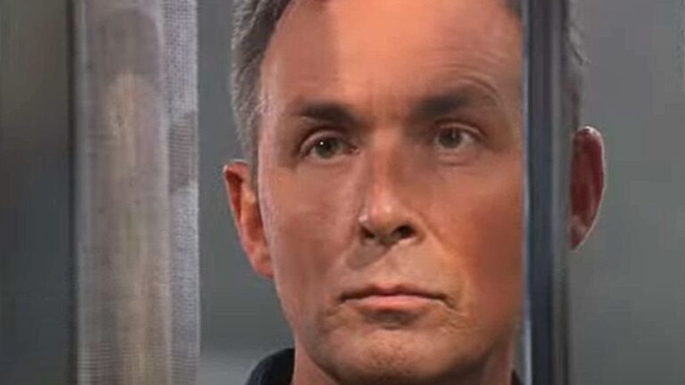 General Hospital spoilers Valentin is on to Anna GH