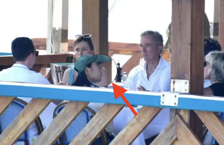 lisa blackpink frederic arnault yacht italy