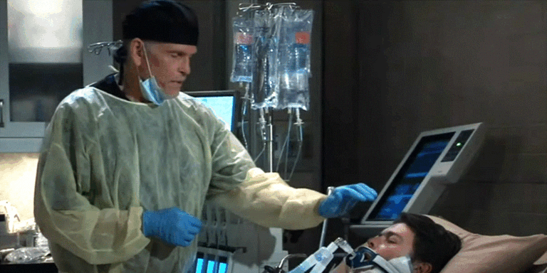 'General Hospital' two-week spoilers Cyrus getting ready to give the fatal dose of digitalis