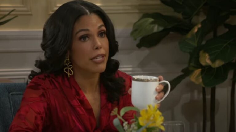 ‘Beyond the Gates’ Spoilers for Friday, April 11: Samantha’s Career Causes Dani and Chelsea to Face Off; Doug’s Surgery Duties Suffer From his Gambling