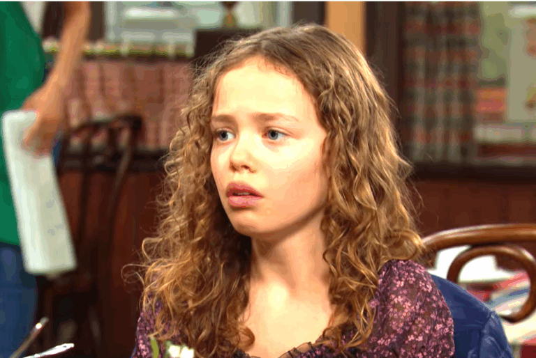 Rachel before she hurts Sarah